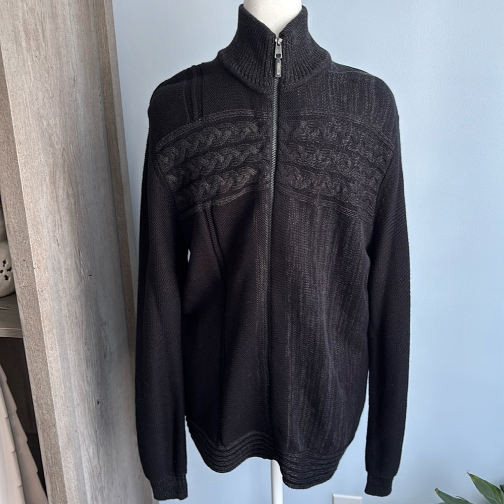 NWT Calvin Klein Men’s Zip Up Black Sweater. Size M.